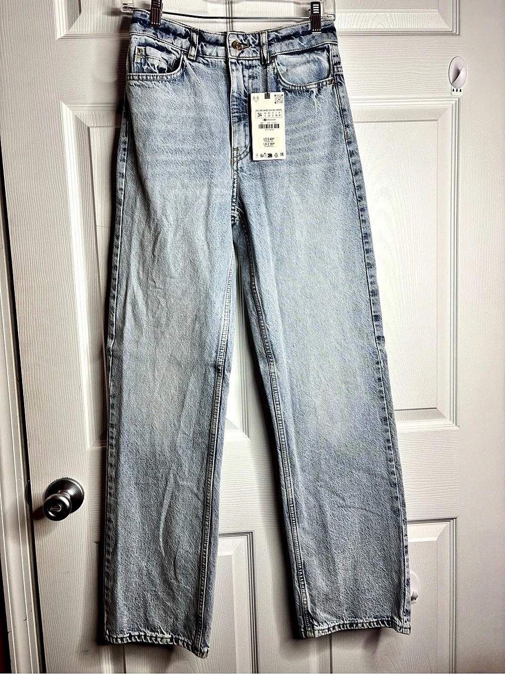 Zara Regular Fit Straight Leg Blue Jeans Waist 2 NWT